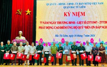 Tiếp sau đợt trao tặng quà dịp kỷ niệm Ngày Thương binh - Liệt sĩ, Bộ Lao động - Thương binh và Xã hội chuẩn bị triển khai đợt trao tặng quà cho người có công với cách mạng dịp Tết Ất Tỵ.