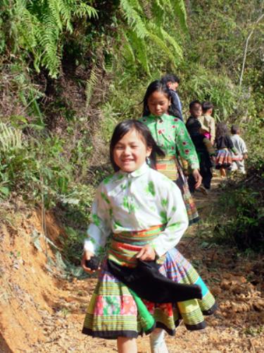 Chủ đề của Tháng hành động quốc gia về dân số năm 2010 là 