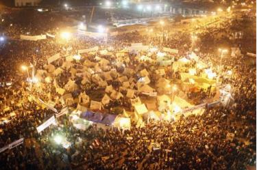 Cuộc biểu tình tại quảng trường Tahrir sau khi dự thảo hiến pháp mới được thông qua.