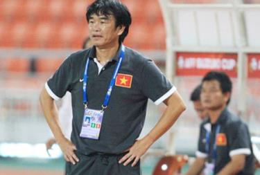 HLV Phan Thanh Hùng chính thức từ chức chỉ sau 6 tháng nắm quyền.