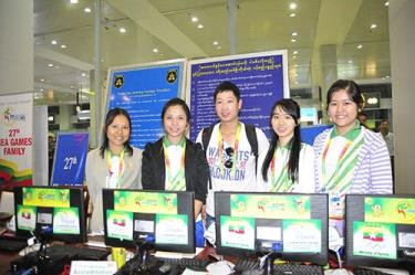 Các tình nguyện viên cho SEA Games tại Myanmar.