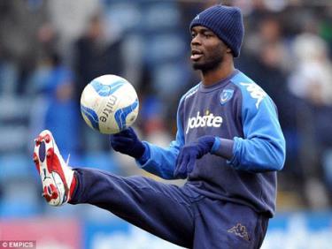 Sam Sodje đã gây chấn động nước Anh sau những tiết lộ về bán độ.