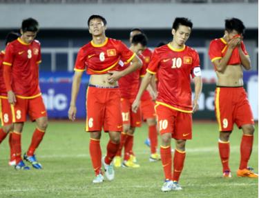 U23 Việt Nam khép lại năm thất bát của bóng đá nội bằng việc bị loại trong ê chề ở SEA Games 27.
