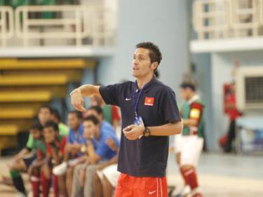 HLV Gargelli ngừng làm việc với đội tuyển futsal nam Việt Nam.