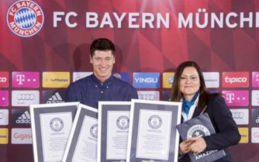 Lewandowski lập 4 kỷ lục Guiness