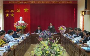 Quang cảnh buổi làm việc