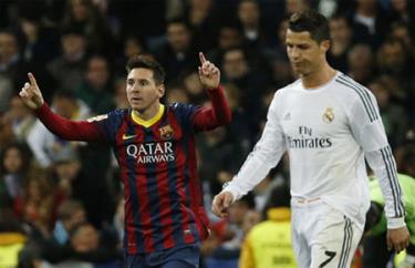 Messi giành nhiều danh hiệu hơn Ronaldo trong năm 2015.