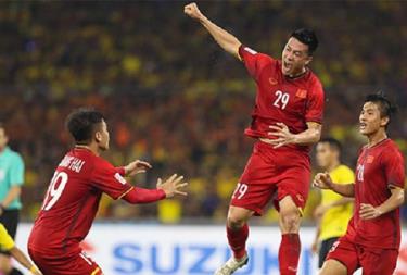 Hòa 2-2 trước Malaysia ở lượt đi tạo ra nhiều lợi thế cho Việt Nam.