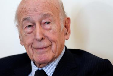 Cựu tổng thống Pháp Valery Giscard d’Estaing gặp truyền thông ở Bỉ năm 2016.