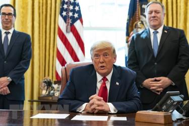 Tổng thống Mỹ Donald Trump ra thông báo tại Nhà Trắng ngày 23/10/2020.