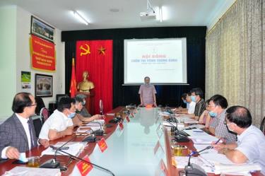 Chủ tịch Nguyễn Văn Rinh chủ trì Phiên họp lần thứ nhất Hội đồng Chấm thi vòng chung khảo.