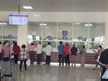 Đăng ký khám chữa bệnh tại Bệnh viện đa khoa Trà Vinh.