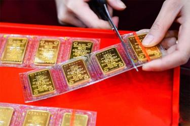 Giá dafabet khuyến mãi miếng SJC lên gần ngưỡng 76 triệu đồng/lượng.