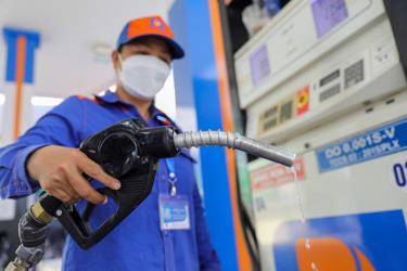 Tiếp tục dafabet dang nhap 50% thuế bảo vệ môi trường với xăng, dầu từ 1/1/2024