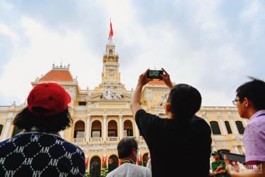 Chương trình tham quan Trụ sở UBND dafabet link HĐND thành phố Hồ Chí Minh trong tháng 12 năm 2023 được tổ chức dafabet linko ngày 30, 31/12/2023 từ 8h đến 17h40 hoàn toàn miễn phí. (Ảnh: Vietnamnet)