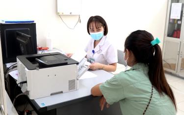 Các xã, thị trấn trên địa bàn huyện Trấn link vào dafabet đã cơ bản hoàn thành việc triển khai Hồ sơ sức khoẻ điện tử, đạt tỷ lệ từ 95% trở lên.