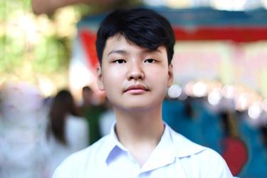 Lê Quang Huy, m88 ca cuoc truc tuyen sinh lớp 12 chuyên Anh, Trường THPT Chuyên Tuyên Quang.