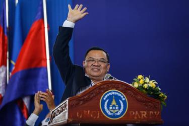 Ông Nhek Bun Chhay.
