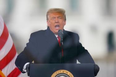 Tổng thống Trump phát biểu trước đám đông ủng hộ ở Washington ngày 6/1.