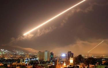 Một cuộc tấn công tên lửa nhằm vào Syria hồi năm 2018.