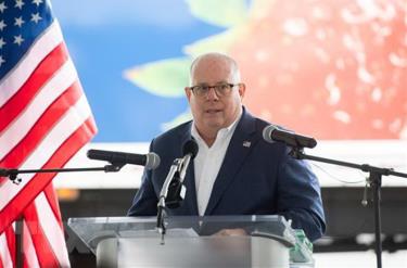 Thống đốc Maryland Larry Hogan.