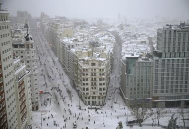Tuyết rơi dày tại Madrid, Tây Ban Nha.