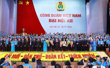 Ban Chấp hành Tổng Liên đoàn Lao động Việt Nam khóa XII nhiệm kỳ 2018-2023.