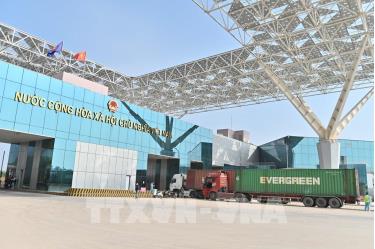 Cửa khẩu Móng Cái.