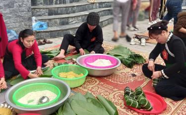 Khu vực trung tâm huyện, Hội thi có sự tham gia của 110 thí sinh với 22 đội tranh tài