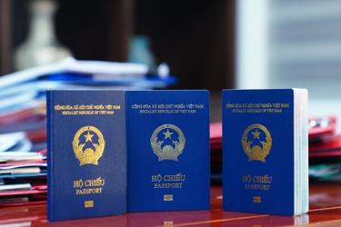 Mẫu hộ chiếu phổ thông của Việt Nam có hiệu lực từ tháng 8.2023.