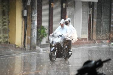 Miền Bắc tiếp tục đón mưa trong hai ngày cuối tuần.