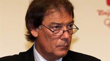 Ông David Howman. 
