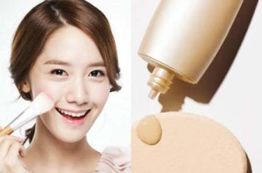 Chỉ 1 phút sử dụng CC Cream bạn đã có khuôn mặt trắng sáng.