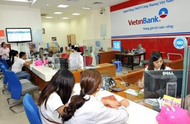 NHNN sẽ xử lý nghiêm cán bộ ngân hàng lợi dụng đổi tiền lẻ, tiền mới để hưởng chênh lệch.