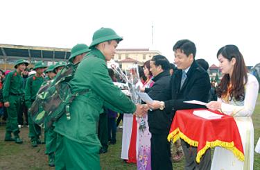 Công tác tuyển chọn công dân tại thành phố Yên Bái nhập ngũ bảo đảm theo đúng quy định.