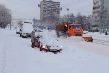 Tuyết rơi ở Moscow dày tới 59cm.