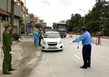 Bắc Ninh thành lập 2 chốt kiểm soát người và phương tiện vào tỉnh, thực hiện tốt công tác phòng, chống dịch, bảo vệ sức khỏe nhân dân.