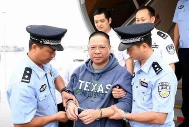 Hứa Siêu Phàm bị dẫn giải từ Mỹ về Trung Quốc ngày 11/7/2018