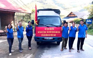Huyện đoàn Mù Cang Chải với chuyến hàng hỗ trợ đồng bào miền Nam trong thời kỳ cao điểm nhất phòng, chống dịch bệnh Covid-19.