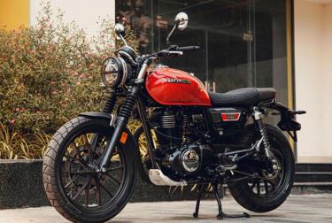Honda CB350 phiên bản RS năm 2022 là một trong những chiếc xe mà Motorrock nhập về Việt Nam theo sự yêu thích của những người đam mê mẫu xe cổ điển nhà Honda.