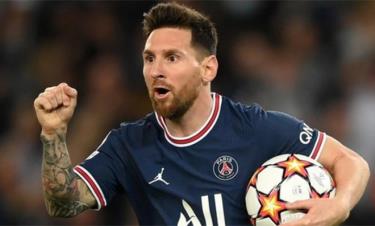 Messi được phép chơi tự do và không cần phải tham gia phòng ngự.