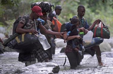 Người di cư Haiti trong hành trình tới Mỹ.