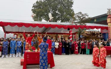 The festival is solemnly organized with both ceremonial and celebratory segments, featuring the Peace Dove Release Ceremony as a symbolic act of spiritual devotion and well-wishing.