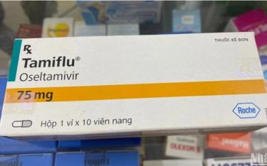 Tamiflu là một loại thuốc kháng virus được kê để điều trị bệnh cúm mùa.