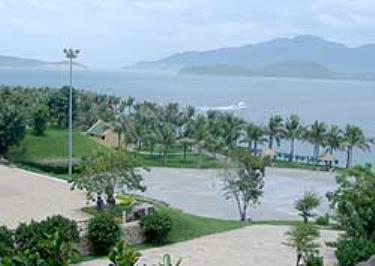 Hòn Ngọc Việt (Nha Trang).