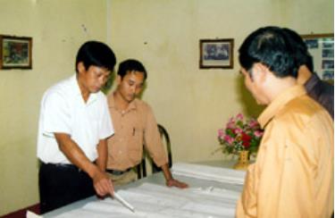 Lãnh đạo Thanh tra tỉnh chỉ đạo công tác thanh tra theo kế hoạch. (Ảnh P.V)