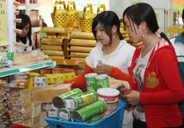 Mức độ trượt giá đang ảnh hưởng đến đời sống của người lao động.
