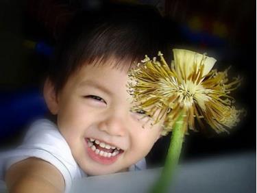 Trẻ em Việt Nam là người tiêu dùng mạnh mẽ (ảnh minh họa)