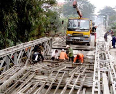 Cần giải pháp tối ưu để giao thông trên huyết mạch 70 được thông suốt.