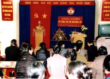 Trung tâm Dạy nghề thành phố tổ chức khai giảng lớp trồng trọt, chế biến đăng nhập dafabet sản tại xã Văn Phú.